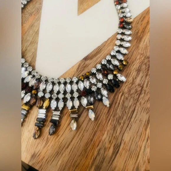 Lori Goldstein “Northern Lights” Statement Necklac - Picture 5 of 8